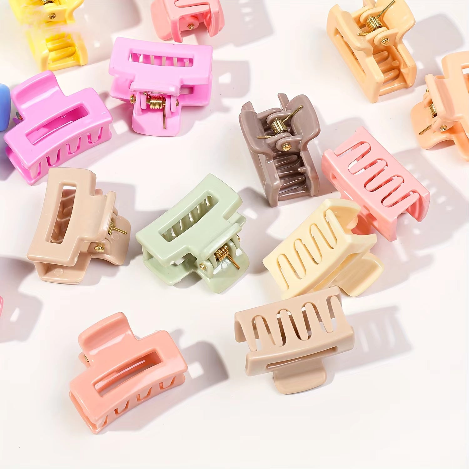 30Pcs Multicolor Small Hair Claw Clips for Women Girls,1 Inch Mini Hair Jaw Clips Rectangle Nonslip Clip for Thin Thick Hair