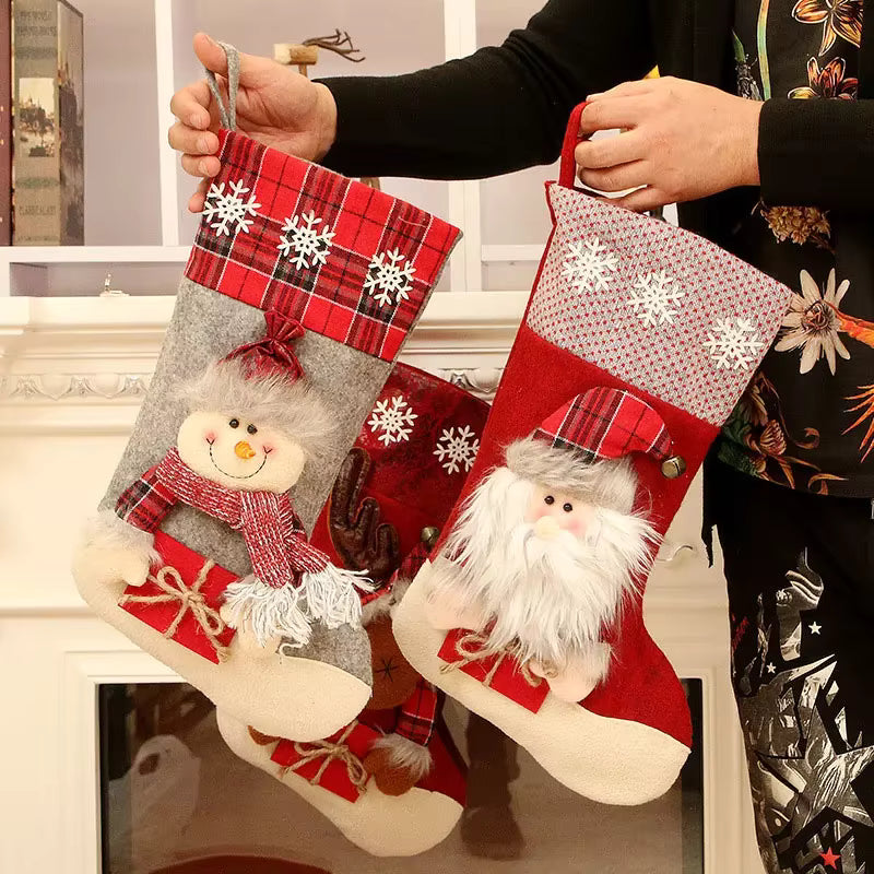 Christmas Stockings Snowman Santa Elk Bear Printing Socks Xmas Candy Gift Bag Fireplace Xmas Tree Decoration New Year